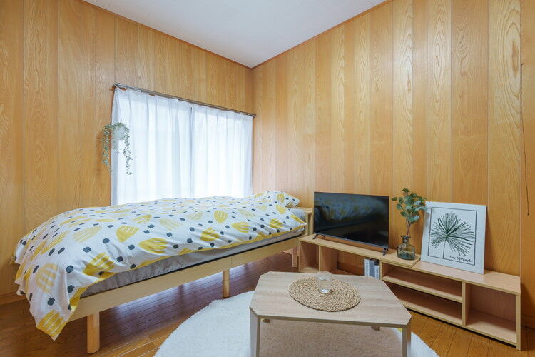 Room3 (1)